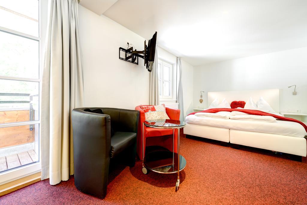 בראנד Hotel Luen מראה חיצוני תמונה